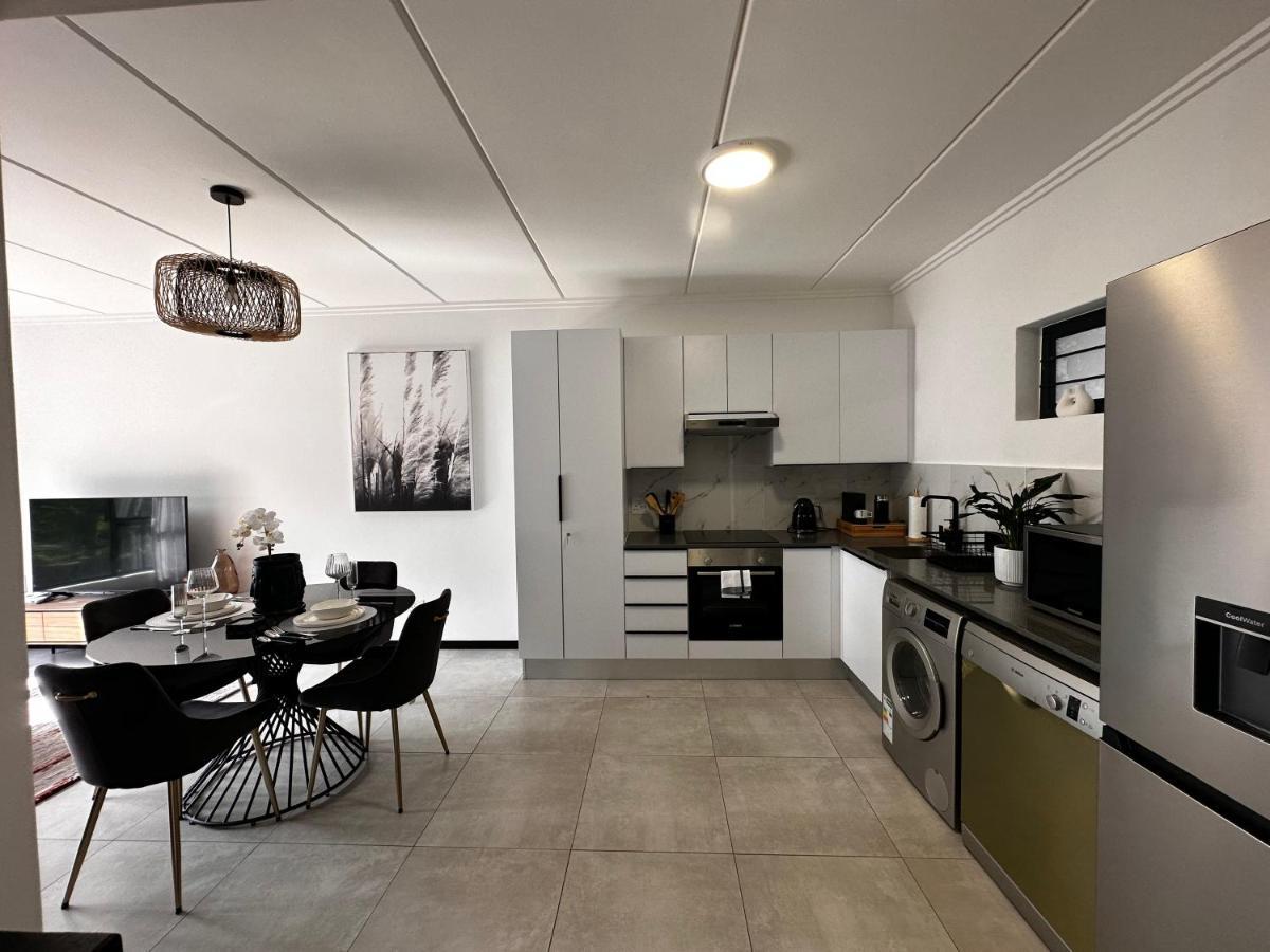 Stylish Executive Apartment With Power Backup Johannesburg Dış mekan fotoğraf