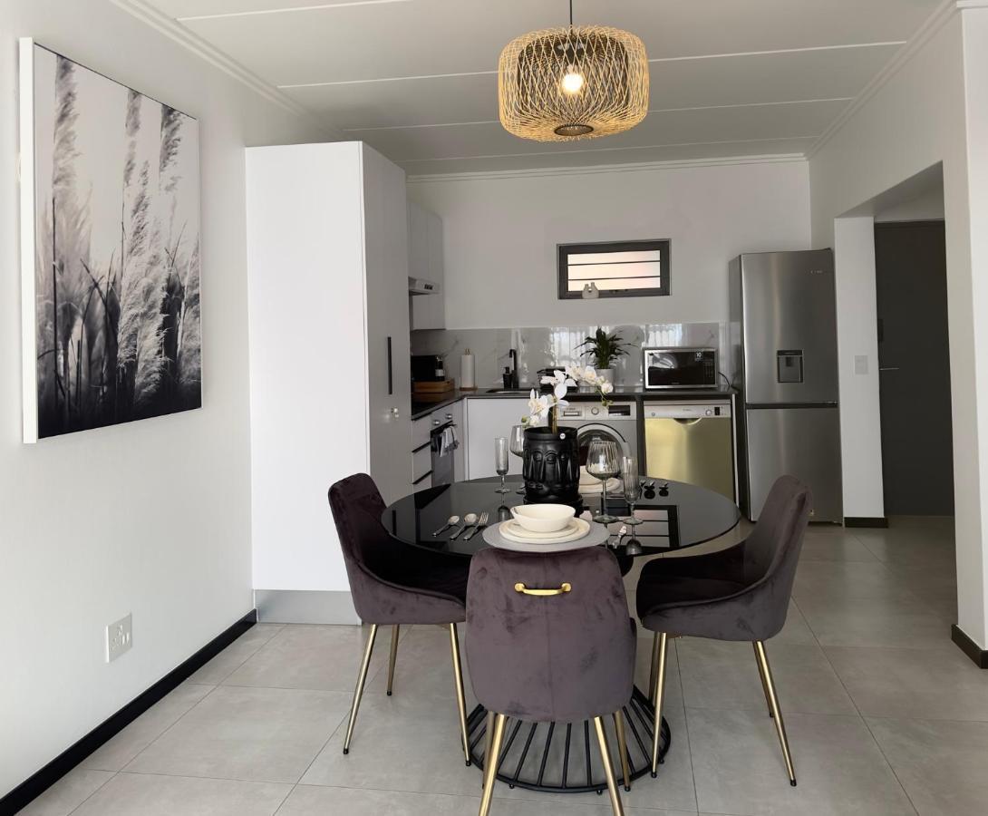 Stylish Executive Apartment With Power Backup Johannesburg Dış mekan fotoğraf
