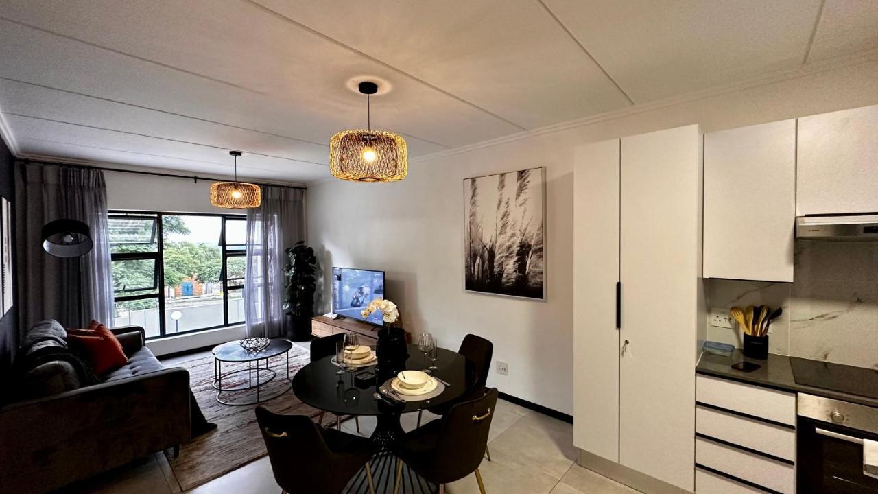 Stylish Executive Apartment With Power Backup Johannesburg Dış mekan fotoğraf