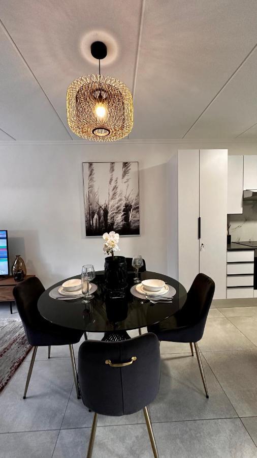 Stylish Executive Apartment With Power Backup Johannesburg Dış mekan fotoğraf